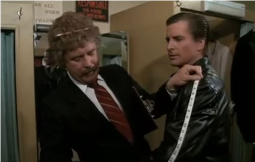 Hannibal takes Face's measurements