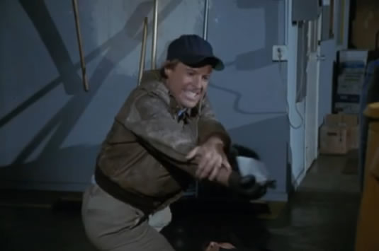 Murdock tries to control Lefty