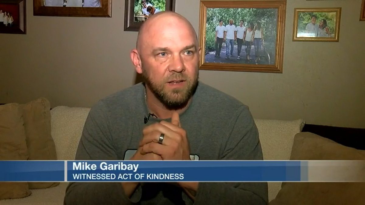 Mike Garibay: Witnessed Act Of Kindness