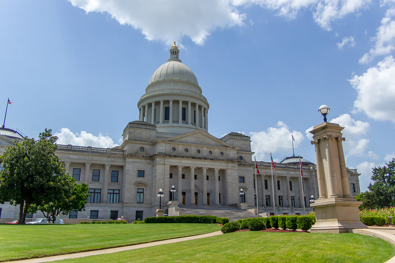 The Arkansas State Capitol building (Photo by Mike Rastiello via Flickr/Creative Commons https://flic.kr/p/vT31nQ)