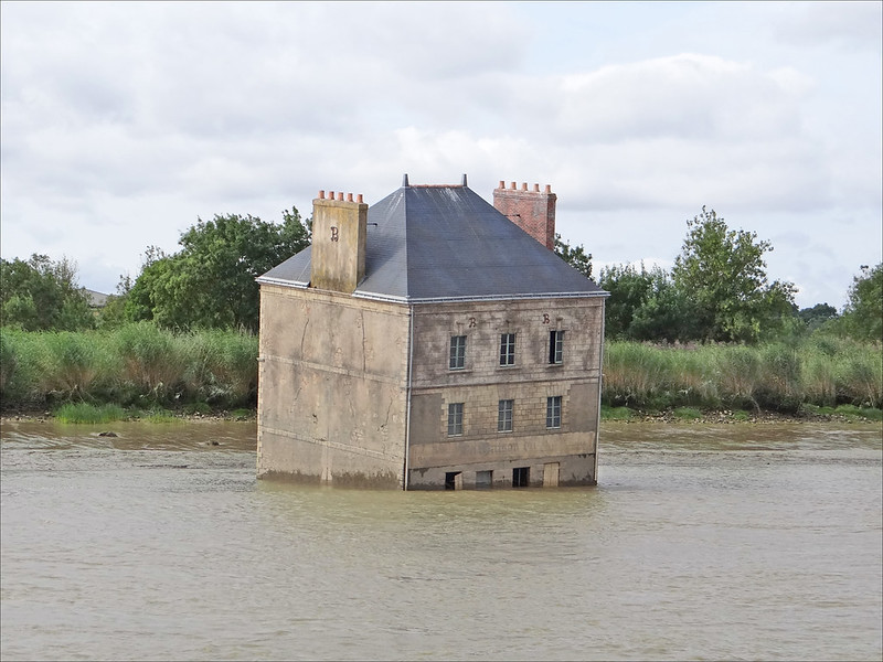 The House in the Loire. (Photo by Jean-Pierre Dalbéra via Flickr/Creative Commons https://flic.kr/p/cKNfS5)