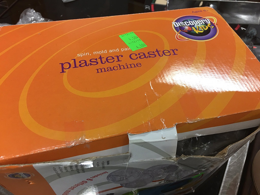 The Discovery Kids "Plaster Caster Machine"