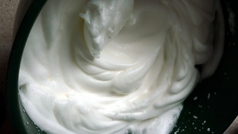A mixing bowl full of beaten egg whites. (Photo by eltpics via Flickr/Creative Commons https://flic.kr/p/csvmdL)