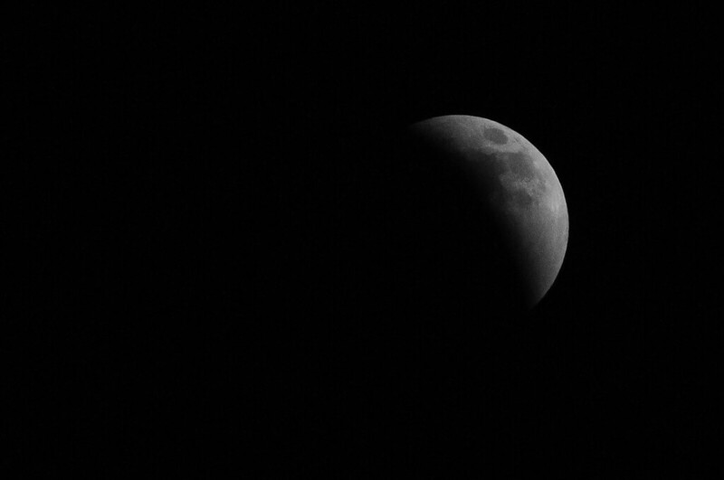 A lunar eclipse covers nearly all of the moon's surface. (Photo by JoLynne Martinez via Flickr/Creative Commons https://flic.kr/p/2nkSUv9)