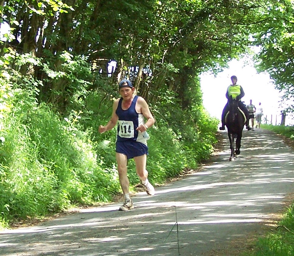 Competitors in the 2006 Man versus Horse Marathon. Photo by (Jothelibrarian) - Own work, CC BY-SA 3.0, via Wikicommons https://commons.wikimedia.org/w/index.php?curid=1596935