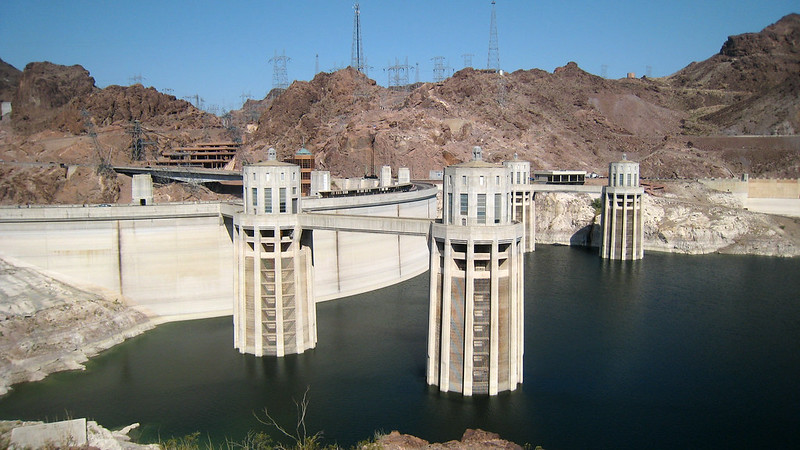 Hoover Dam. (Photo by JoshBerglund19 via Flickr/Creative Commons https://flic.kr/p/LNMst)